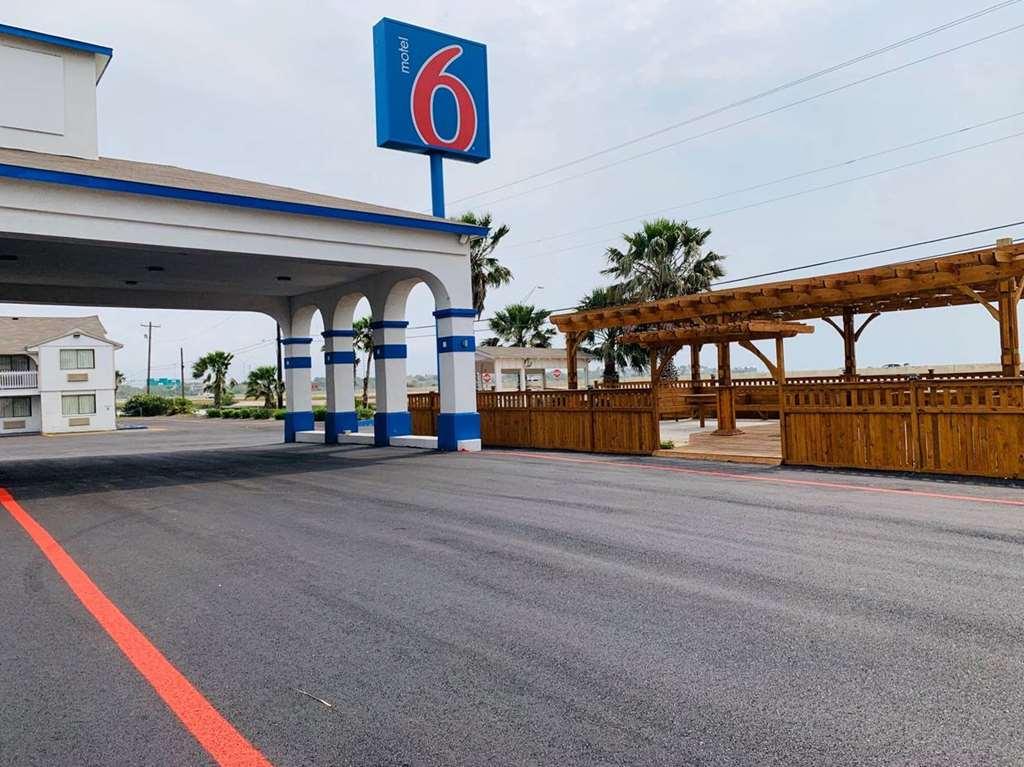 Motel 6 포틀랜드 외부 사진