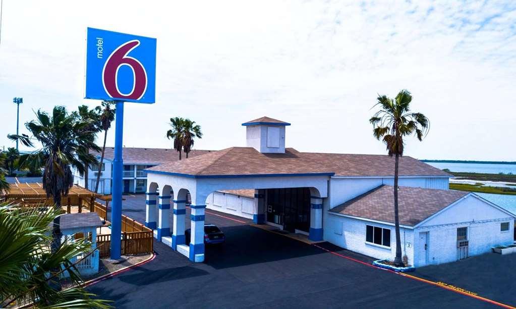 Motel 6 포틀랜드 외부 사진