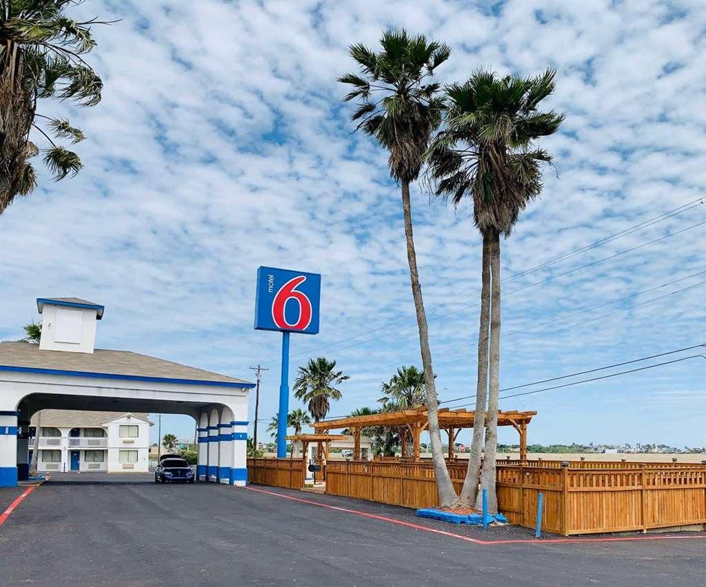 Motel 6 포틀랜드 외부 사진